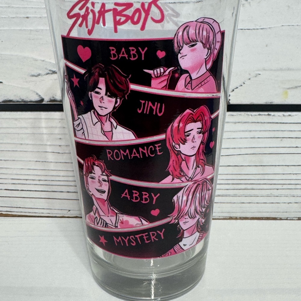 Pink Graphic Glass - Picture 3 of 4